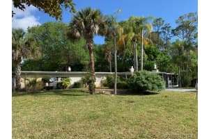 220 Ensenada Street Se, Palm Bay, Fl 32909, Palm Bay