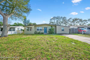 907 Espanola Way, Melbourne, FL 32901 - MLS#1057860