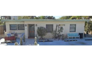 317 Winslow Circle, Cocoa Beach, FL 32931 - MLS#1057946