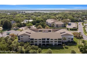 6165 Mirror Lake Drive, Sebastian, FL 32958 - MLS#1058034