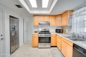 1107 Viking Drive Drive, Port Orange, FL 32129 Sold 10/17/25