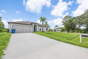 1602 Saladino Street, Palm Bay, FL 32909 - MLS#1058165