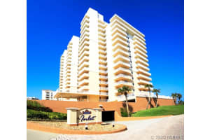 605 Greenwood Manor Circle, West Melbourne, FL 32904 Sold 11/14/25