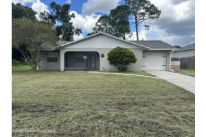 1037 Zamora Street, Palm Bay, FL 32909 - MLS#1058250