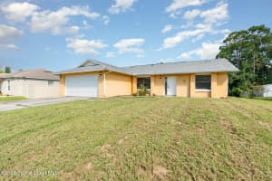 1867 Cyclone Street, Palm Bay, FL 32907 - MLS#1058267