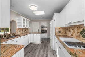 405 Sunset Boulevard, Melbourne Beach, FL 32951 - MLS#1058277