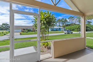 1401 Lombard Street, Palm Bay, FL 32907 - MLS#1058303