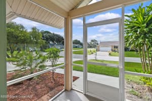 1401 Lombard Street, Palm Bay, FL 32907 - MLS#1058303