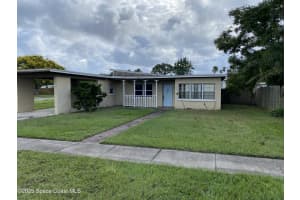 301 Bluff Drive, Melbourne, FL 32901 - MLS#1058331