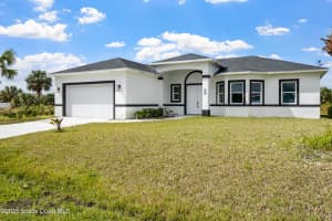 2160 Soria Avenue, Palm Bay, FL 32908 - MLS#1058339