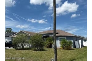 356 Gardenia Court, Poinciana, FL 34759 - MLS#1058344