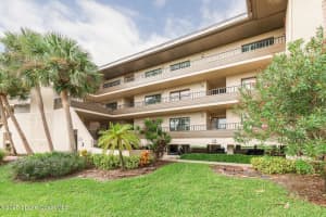 18 Marina Isles Boulevard, Indian Harbour Beach, FL 32937 - MLS#1058345