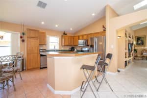 1118 9th Square, Vero Beach, FL 32960 - MLS#1058362