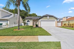 1747 Clover Circle, Melbourne, FL 32935 - MLS#1058405