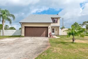 1906 Mango Street, Palm Bay, FL 32905 - MLS#1058424