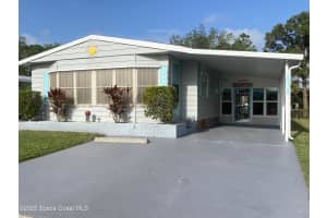 1906 Mango Street, Palm Bay, FL 32905 - MLS#1058424