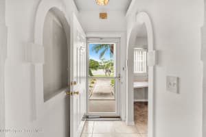 2841 Saint James Lane, Melbourne, FL 32935 - MLS#1058550