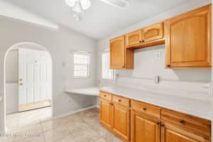 2841 Saint James Lane, Melbourne, FL 32935 - MLS#1058550