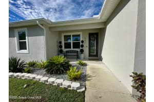 951 Hosbine Street, Palm Bay, FL 32909 - MLS#1058573