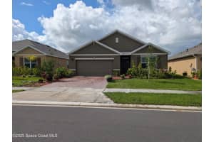 1015 Dugan Circle, Palm Bay, FL 32909 - MLS#1058605