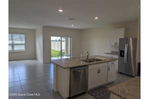 1015 Dugan Circle, Palm Bay, FL 32909 - MLS#1058605