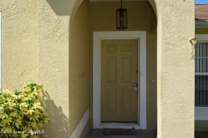 939 Lyons Circle, Palm Bay, FL 32907 - MLS#1058648