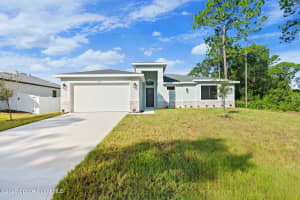 1724 Tharp Road, Palm Bay, FL 32909 - MLS#1058722