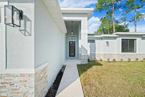 1724 Tharp Road, Palm Bay, FL 32909 - MLS#1058722