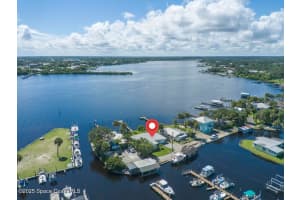 3957 Canal Drive, Sebastian, FL 32976 - MLS#1058727