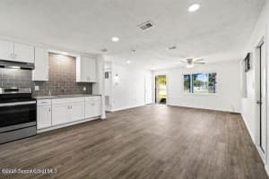 2331 Warwick Road, Melbourne, FL 32935 - MLS#1058754