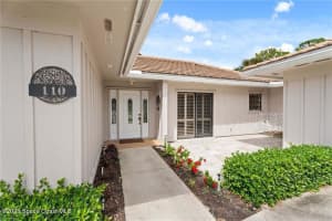110 Prestwick Circle, Vero Beach, FL 32967 - MLS#1058829