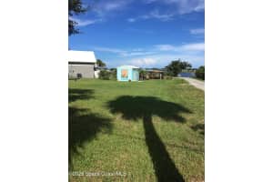 4 Oak Street, Micco, FL 32976 - MLS#1058856