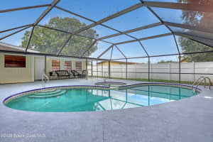 1915 47th Avenue, Vero Beach, FL 32966 - MLS#1058937