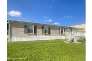 264 Holiday Park Boulevard, Palm Bay, FL 32907 - MLS#1058978