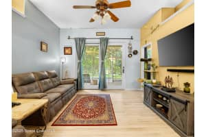 412 Valencia Place Circle, Orlando, FL 32825 - MLS#1058997