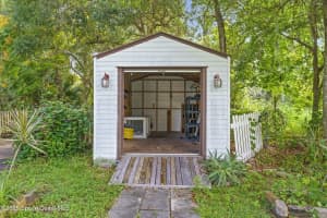 948 Orange Avenue, Port Orange, FL 32129 - MLS#1059022