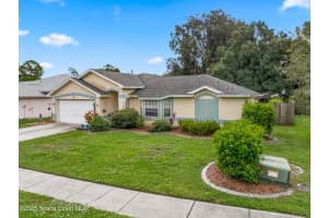 823 Hunters Creek Drive, Melbourne, FL 32904 - MLS#1059114