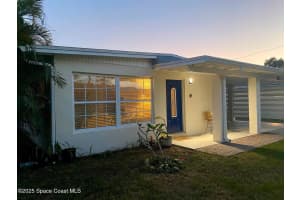 111 Bluff Terrace, Melbourne, FL 32901 - MLS#1059238