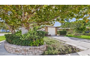 802 Poinciana Street, Rockledge, FL 32955 - MLS#1059248