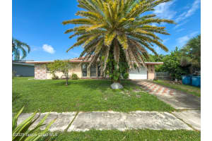 756 Bianca Drive, Palm Bay, FL 32905 - MLS#1059359