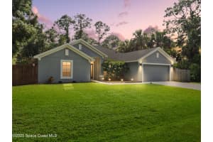 490 Garfield Street, Palm Bay, FL 32908 - MLS#1059406