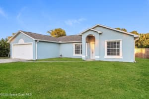 453 Foxdall Avenue, Palm Bay, FL 32907 - MLS#1059474