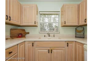 69 Royal Oak Court, Vero Beach, FL 32962 Sold 12/08/25