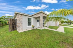 146 Aviation Avenue, Palm Bay, FL 32907 - MLS#1059619