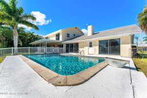 695 Jackson Court, Satellite Beach, FL 32937 - MLS#1059828