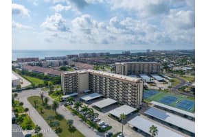 500 Palm Springs Boulevard, Indian Harbour Beach, FL 32937 Sold 12/11/25