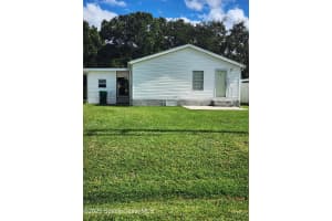 1055 Wren Circle, Barefoot Bay, FL 32976 - MLS#1059914