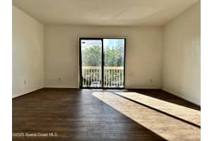 2130 Forest Knoll Drive, Palm Bay, FL 32905 - MLS#1059934