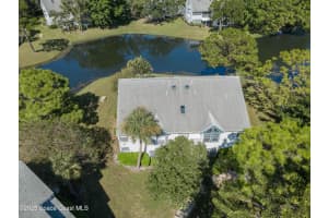 4870 Lake Waterford Way Way W, 1-221, Melbourne, Fl 32901, Melbourne