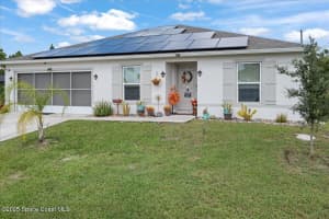 487 Dadeville Street, Palm Bay, FL 32909 - MLS#1059972